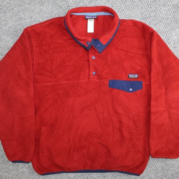 95FW 파타고니아 빈티지 신칠라 스냅-T 레드 네이비 플리스
