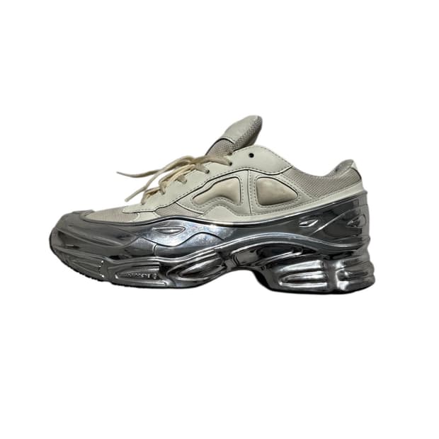 아디다스 X 라프시몬스 오즈위고 크림 화이트 메탈릭실버 스니커즈