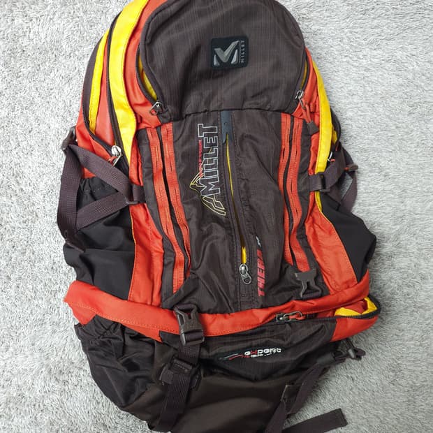 밀레 등산 배낭 기능성 가방 28리터