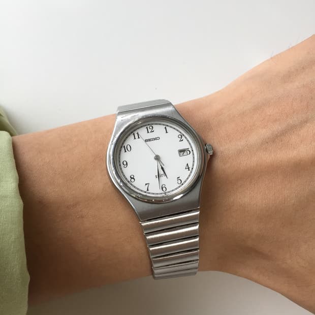 90s seiko spirit arabic quartz