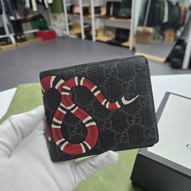 [A급컨디션]구찌 킹스네이크 반지갑