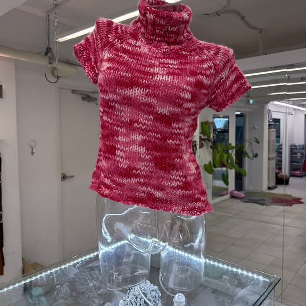 half sleeve turtle neck sweater