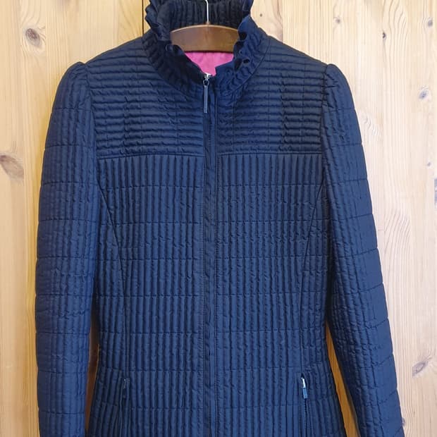 55.펜디 1990's 프릴 퀼팅자켓