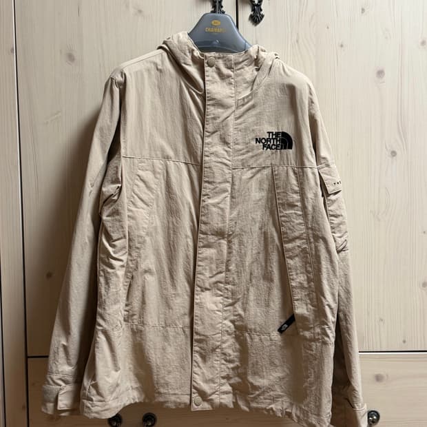 노스페이스 바람막이