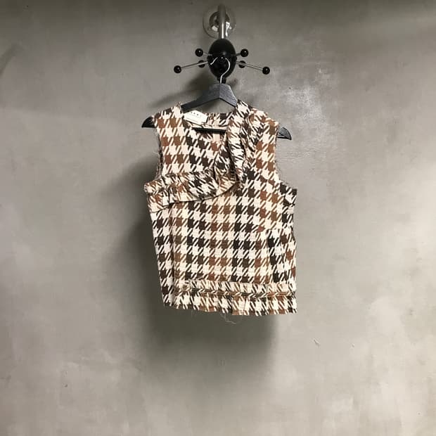 마르니 슬리브리스 탑 40(W)