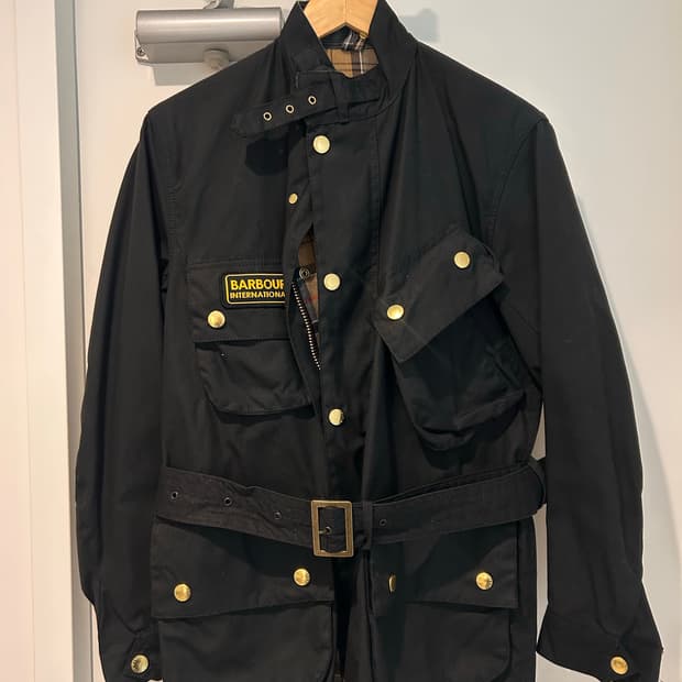 바버 인터네셔널 34