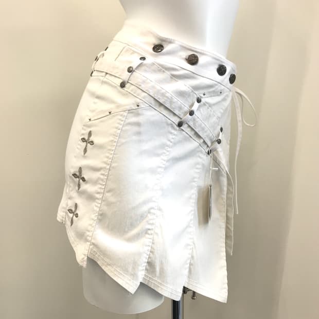 Ozz Croce White detail mini lap skirts