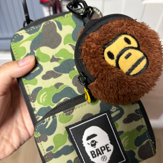 베이프 크로스백 카모