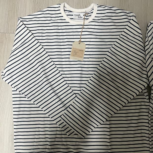 [2,3] 러프사이드 스트라이프 롱슬리브 네이비 2벌