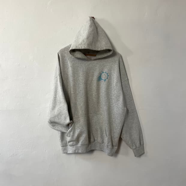 해피 선데이 클럽 후디 