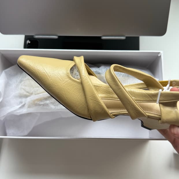 다이닛 로프 스트랩 슬링백 버터 ROPE STRAP SLINGBACK