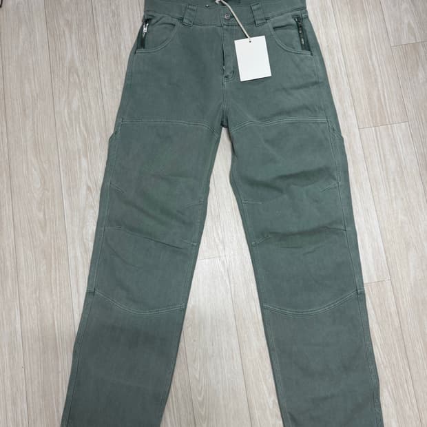 플라스틱프로덕트 카프팬츠