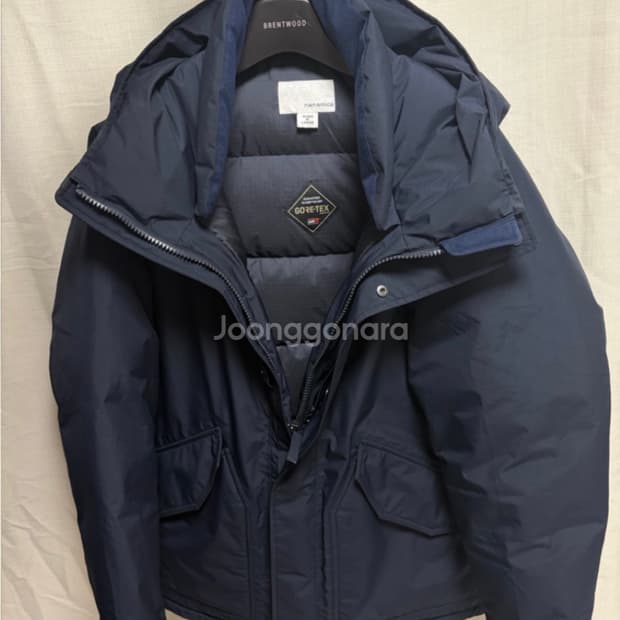 나나미카 고어텍스 다운 자켓 네이비L