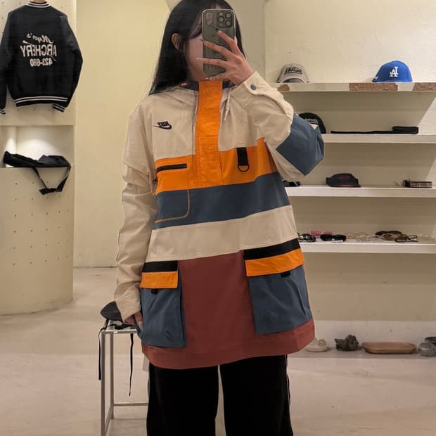 나이키 나일론 올드스쿨 무드 멀티포켓 아노락 U740