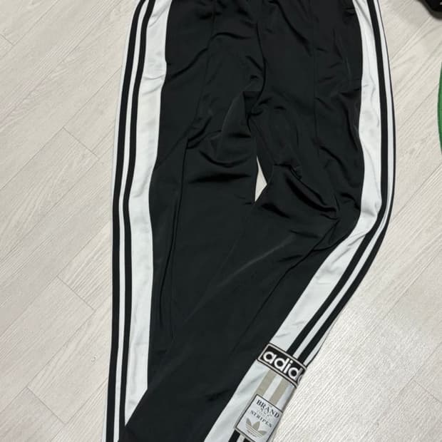 아디브레이크 트랙 팬츠 s