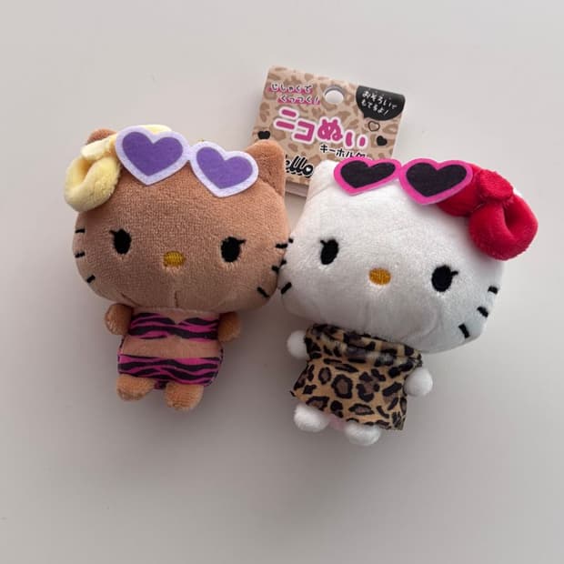 KITTY TWIN CHARM DOLL 키티 트윈 인형