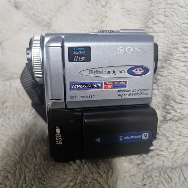 소니 dcr-pc9 핸디캠 디지털 카메라 캠코더