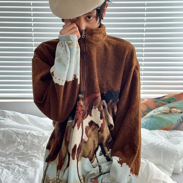 Kokopelli "설원 속 떠돌이 말들" 플리스 자켓