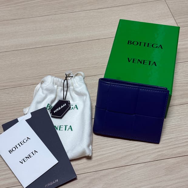 보테가베네타 반지갑