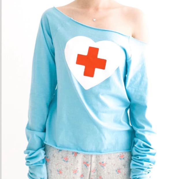 샵페어리 cross heart cut off t-shirt mint