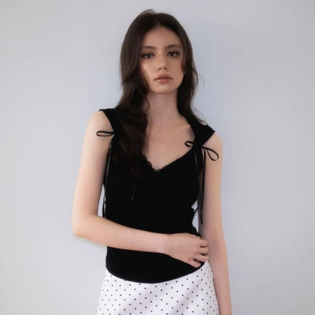 Lace-trim Ribbon Muse Sleeveless Black