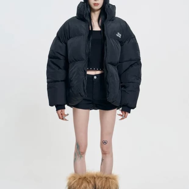 (새상품, 반값) 벤힛 오버사이즈 숏패딩 & 덤 퍼드림