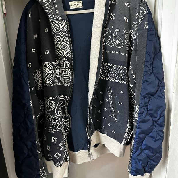 캐피탈 비부악 후드 블랙