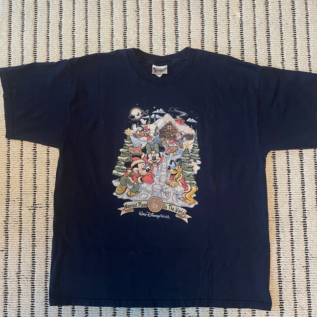 디즈니 빈티지 윈터 프린팅 티셔츠 (튜블러방식)