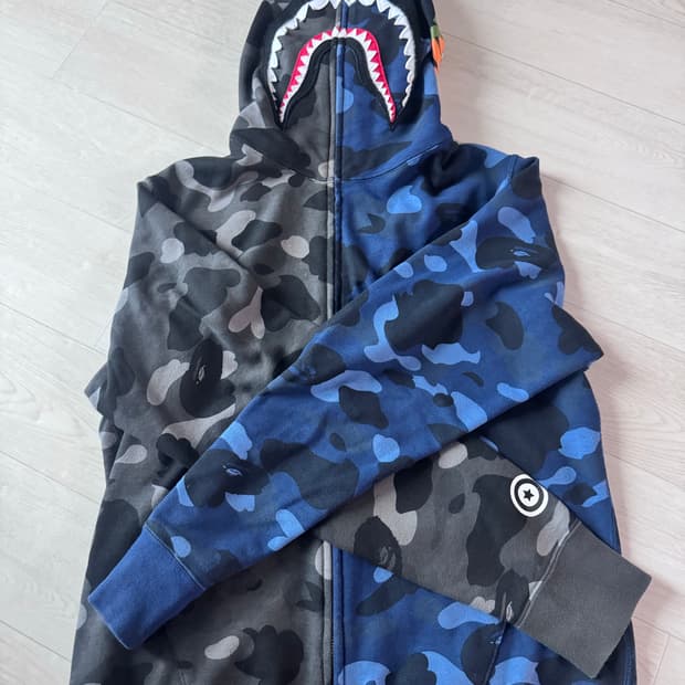 🔥 A BATHING APE Shark Full Zip Hoodie