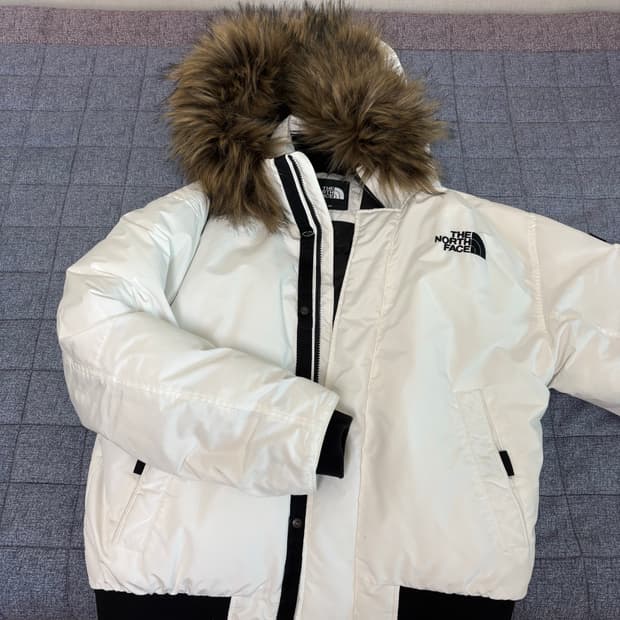 노스페이스 크롭 빅퍼