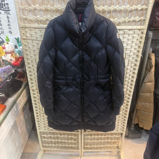 1/55-66 정품 몽클레어 퀄팅 롱패딩 팝니다