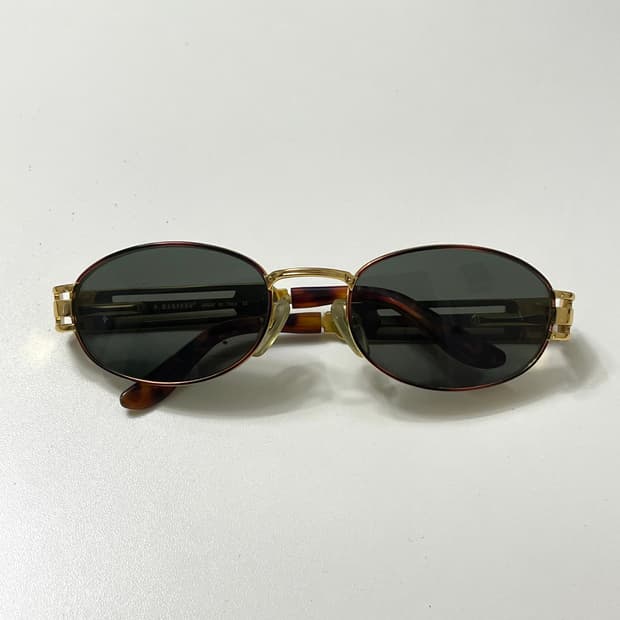 [VINTAGE EYEWEAR] 빈티지 프레임 선글라스