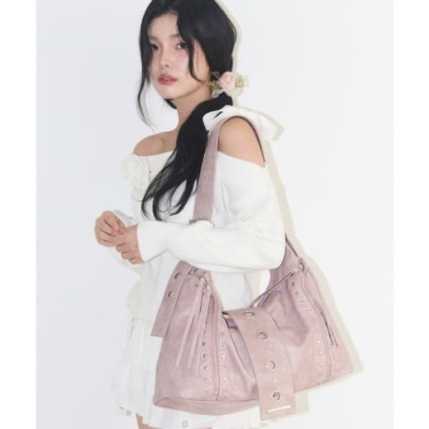 1회착용) 일리고 리프 아일렛 빅 숄더백 핑크