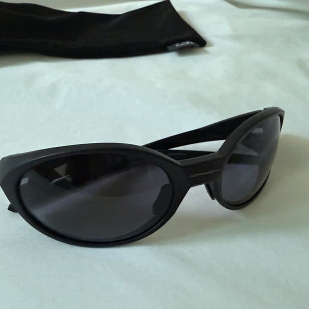 오클리 선글라스 매트블랙