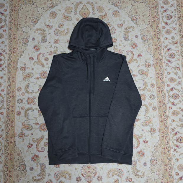 아디다스 남성 약기모 후드집업
105