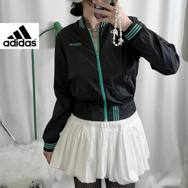 아디다스 블랙 & 민트 바람막이 집업 자켓