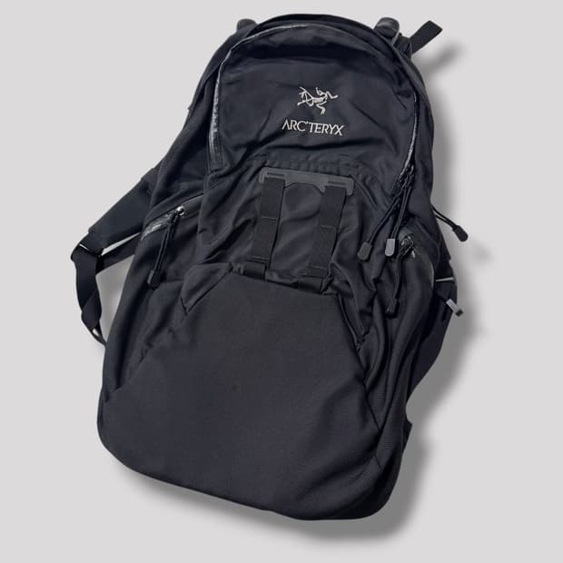 아크테릭스 블랙 백팩