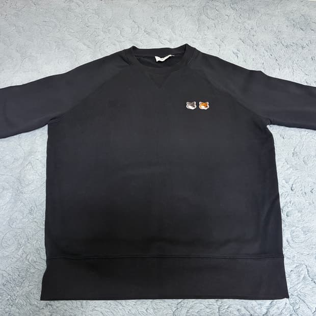 메종키츠네 진한네이비 맨투맨 L 