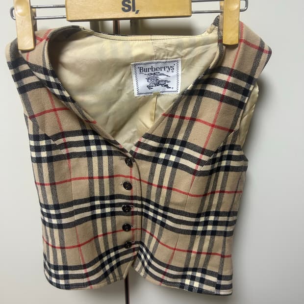 버버리 베스트