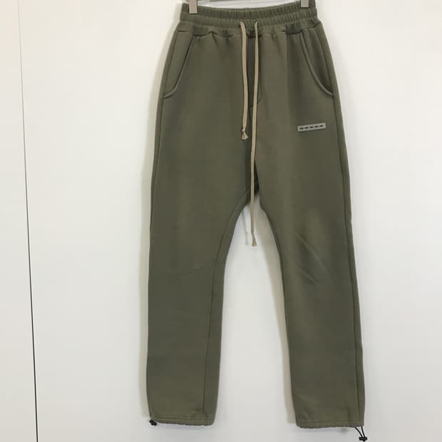 어텐션로우 에센셜 스트링 스웻팬츠 [1사이즈]