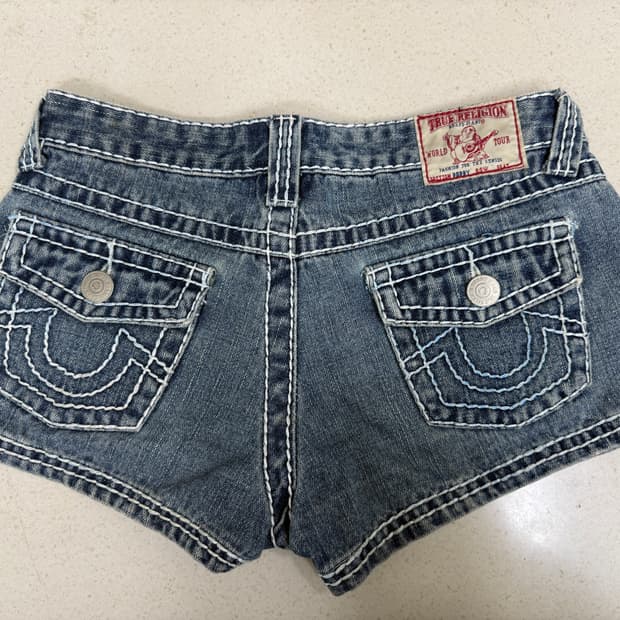 트루릴리젼 로우라이즈 숏팬츠 27사이즈