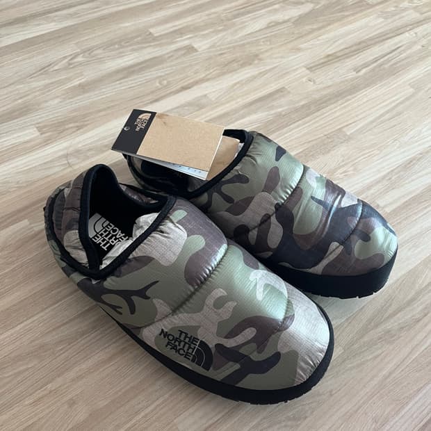 노스페이스 눕시 뮬 카모 285