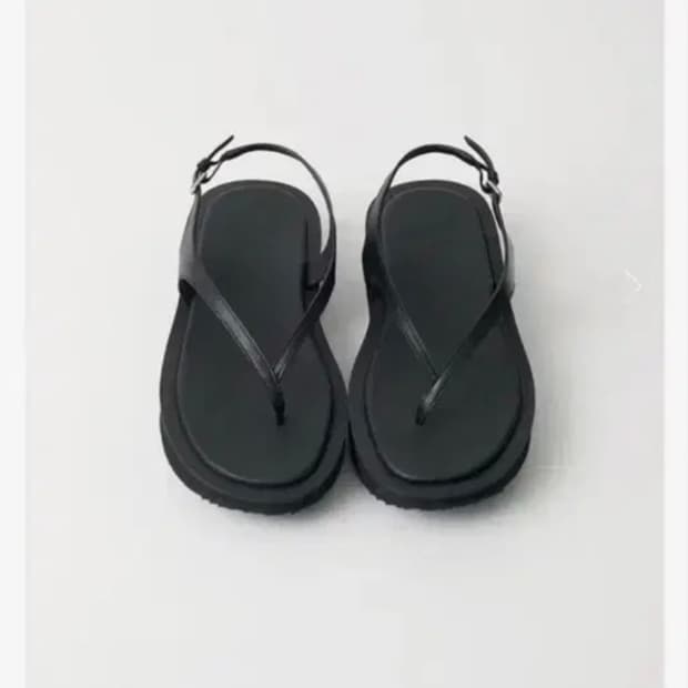 얼바닉30 클라우디 샌들 판매