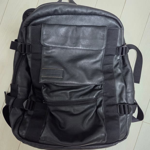 만다리나덕 천연가죽 백팩