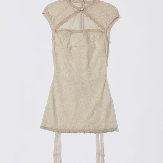 스컬프터 레이스 가터벨트 스트랩 슬립 원피스 구해요