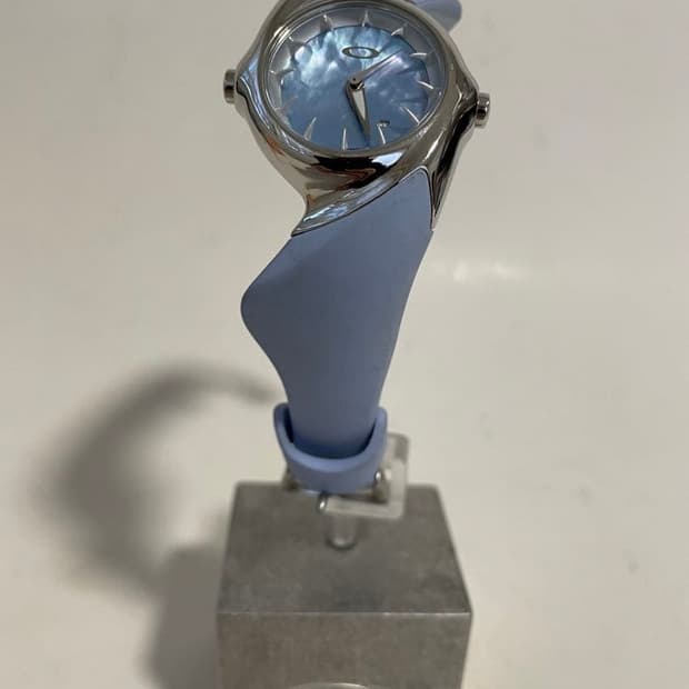 오클리 크러쉬 2.5 시계