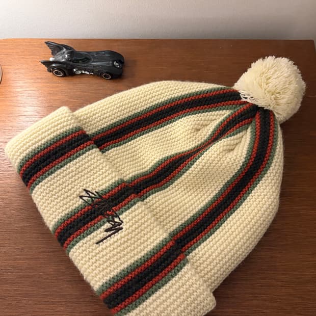 스투시 Stussy 스트라이프 폼 비니 에크루 방울비니