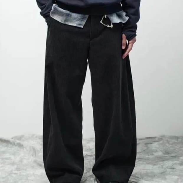 [2] 해칭룸 범퓨로이 트라우저 차콜 와이드 커브진 bumpuroy