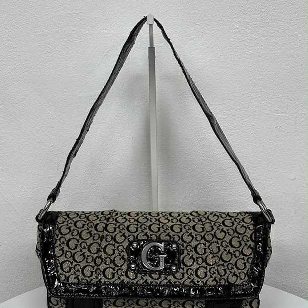 게스 아카이브 00s Y2K 패턴 숄더백