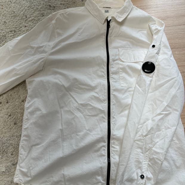 Cp컴퍼니 셔츠자켓 화이트